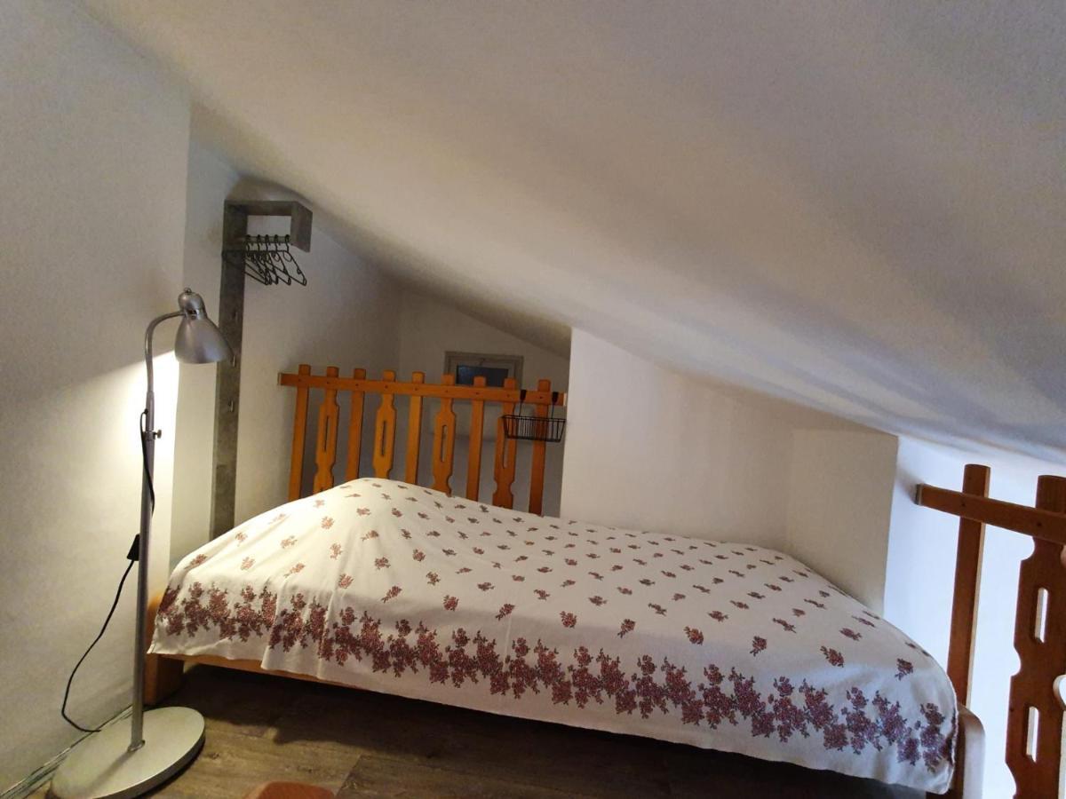 Apartment With Terace And Sea View Marica Крк Экстерьер фото
